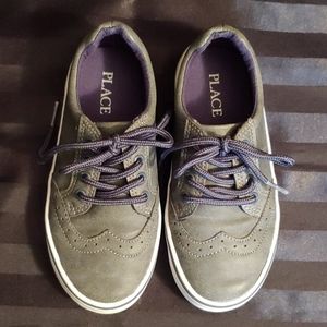 Place Boys sneakers